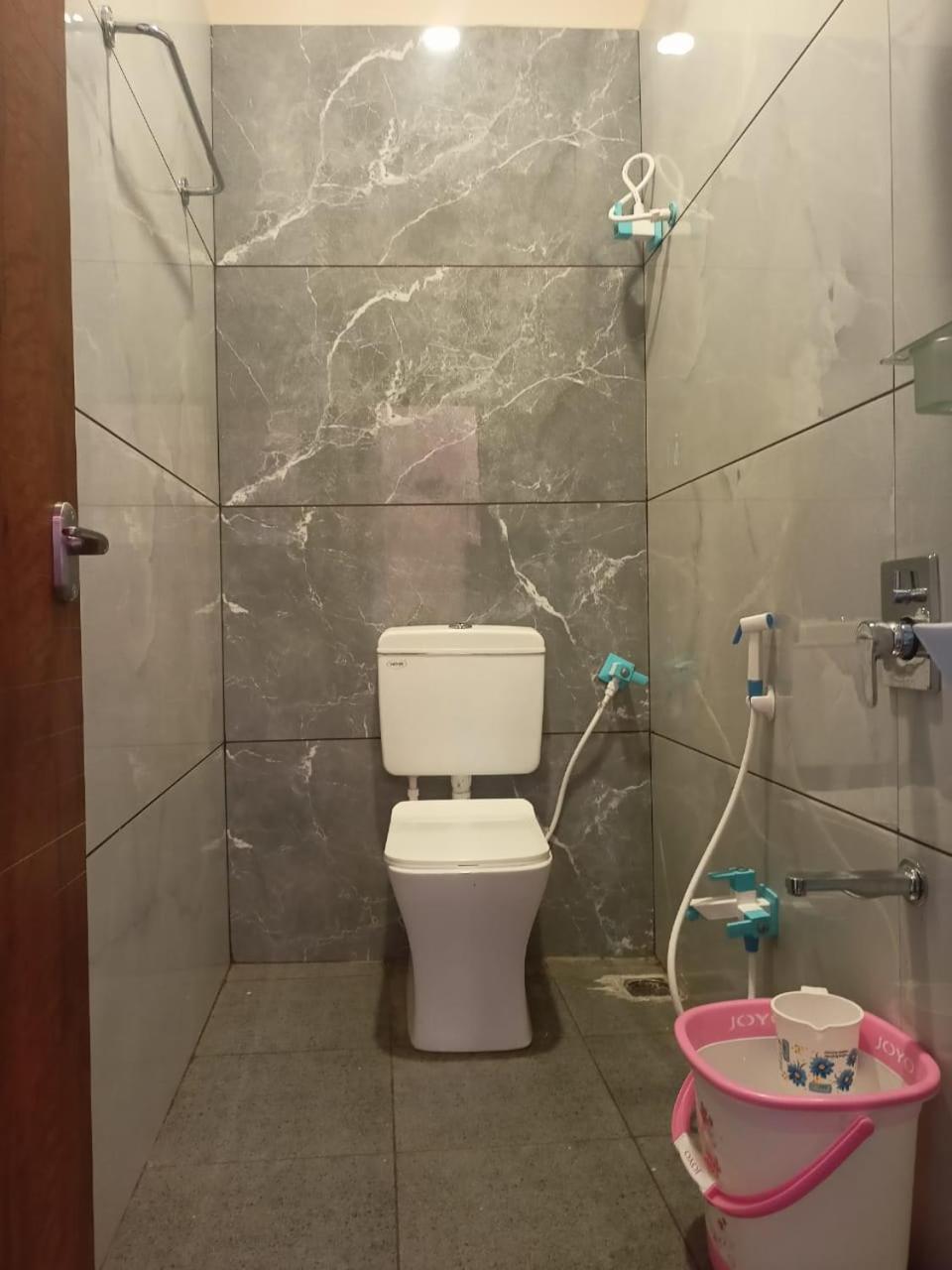 Anant Home Stay Ujjain Bagian luar foto
