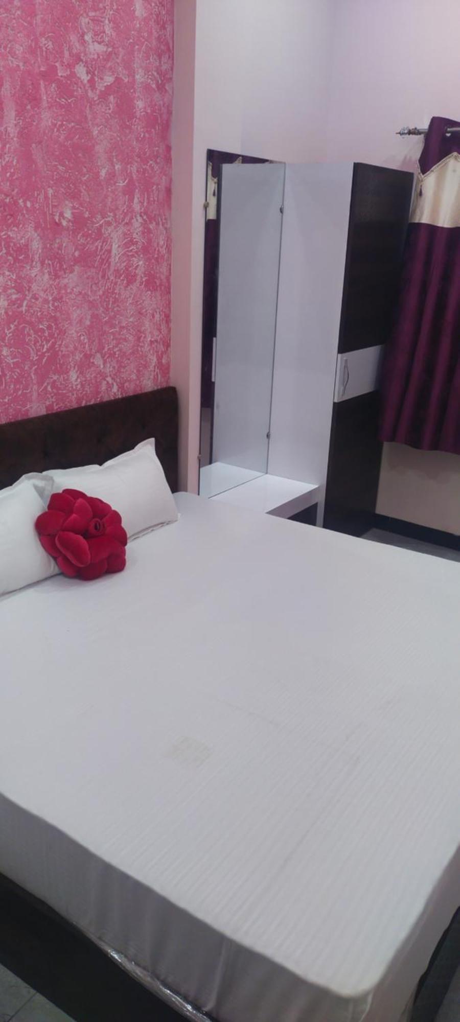 Anant Home Stay Ujjain Bagian luar foto