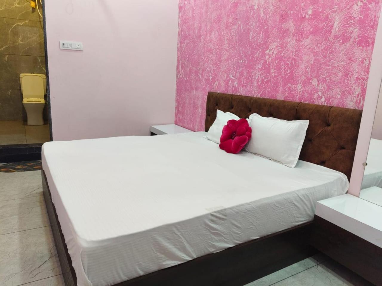 Anant Home Stay Ujjain Ruang foto